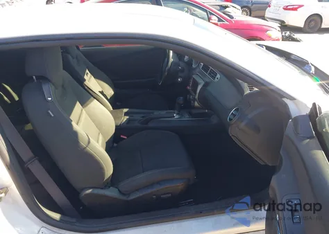 2014 Chevrolet Camaro 1Lt из США, поврежденный, VIN 2G1FB1E32E9242520